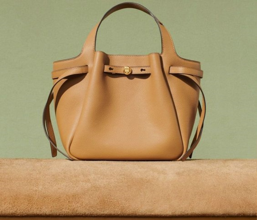Tory Burch | Luxury ready-to-wear boutique in Andorra, a