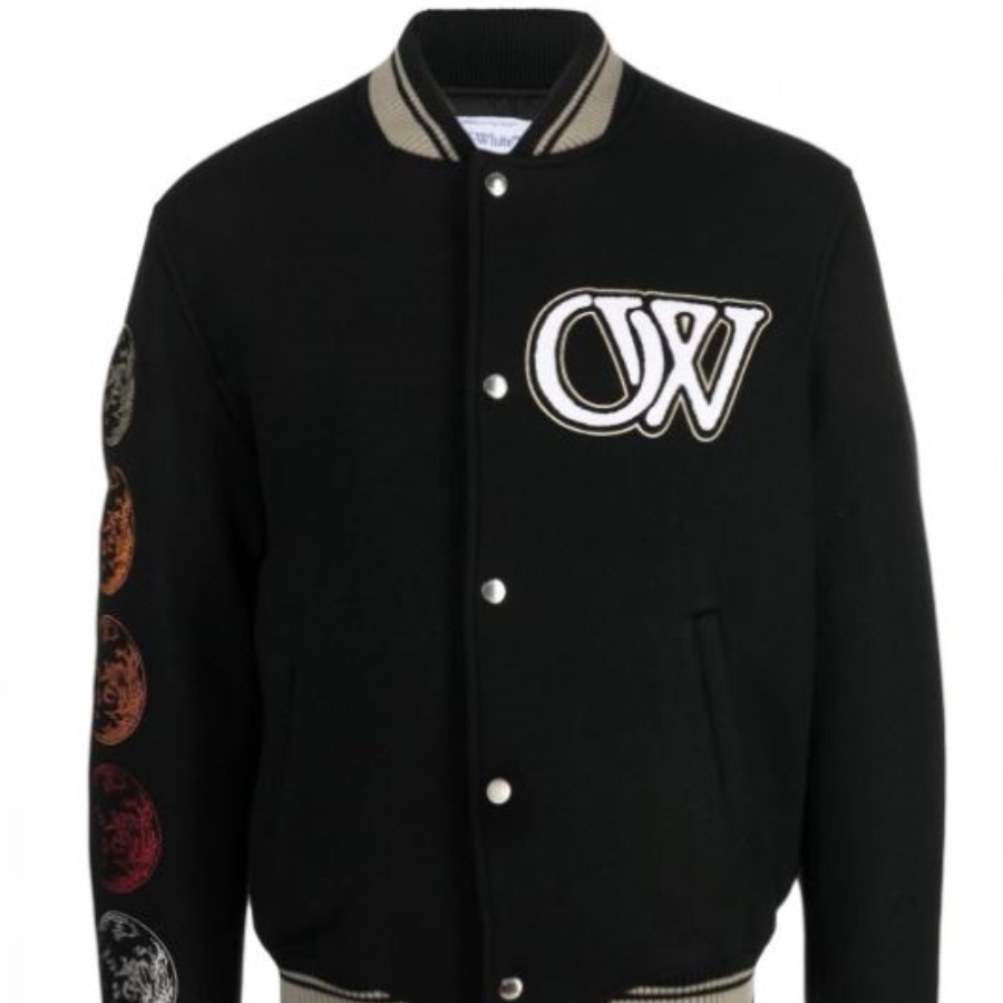 Bomber jacket with logo parche